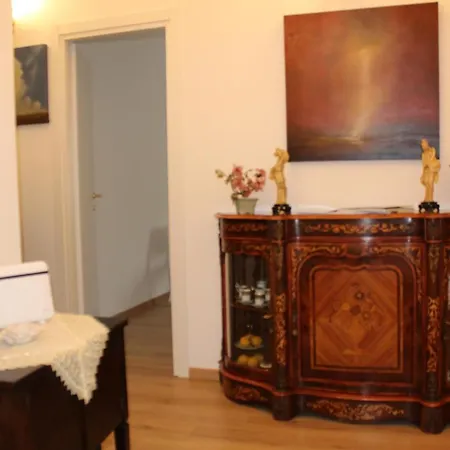 Art Fiorelli Apartment *