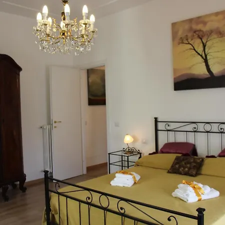 Art Fiorelli Apartment